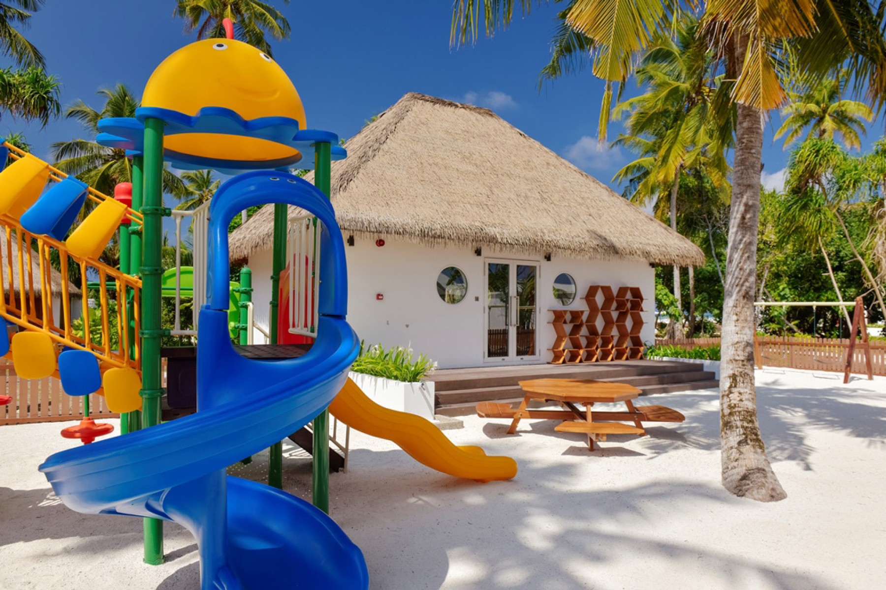 Mercure Maldives Kooddoo Resort